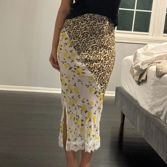 ASOS patterned skirt - Picture 3 of 3